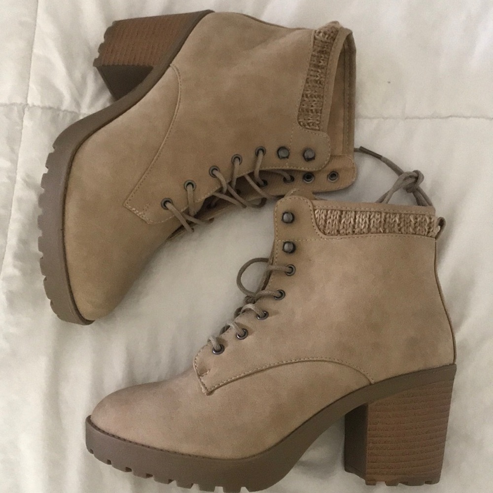 Ankle booties